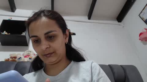 amelia online show from November 5, 2025, 9:59 pm