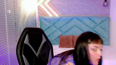 amelia_fry online show from March 1, 2025, 10:24 am