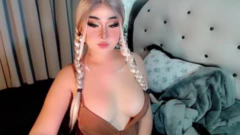 amelia_nicole08 online show from February 4, 2026, 10:47 pm