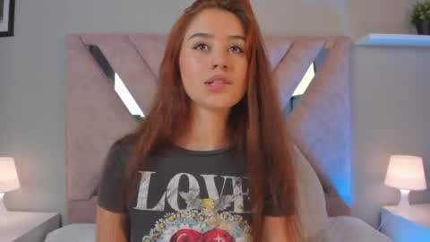  Amelia  online show from May 12, 2026, 7:55 pm