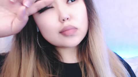 Amelia online show from May 26, 2026, 4:03 pm