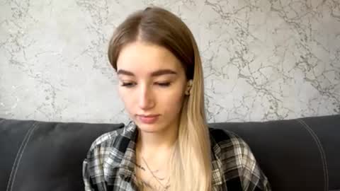 Catherine online show from October 27, 2025, 6:06 am