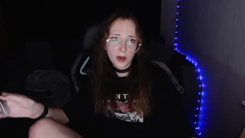 Amelia online show from October 9, 2025, 8:40 pm