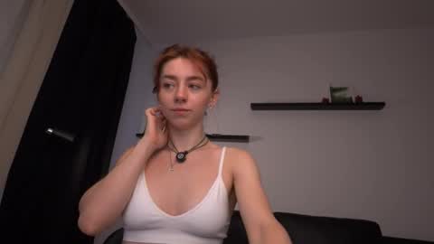 Snapshot of ameliamber0 chatting on October 11, 2025, 8:13 am Amelia online show from October 11, 2025, 8:13 am