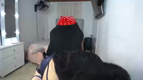Amelia online show from January 14, 2025, 9:51 pm