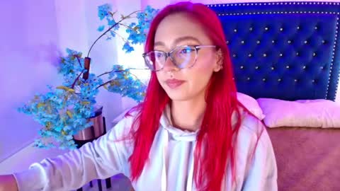 Amelie online show from May 11, 2026, 11:27 am