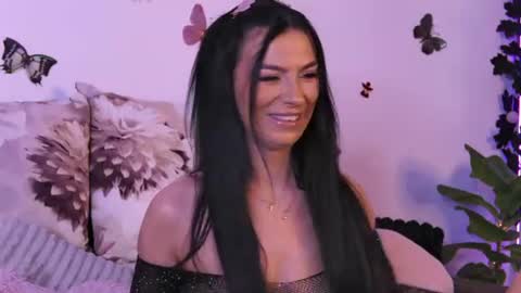 Snapshot of ameliereeaa chatting on July 4, 2026, 1:17 pm AmelieReeaa online show from July 4, 2026, 1:17 pm