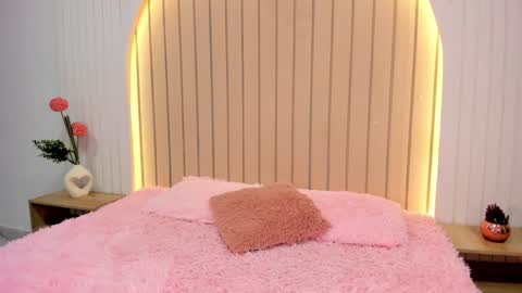 Amelia online show from December 15, 2024, 11:09 pm