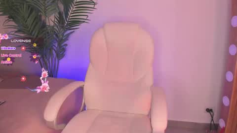 Amelie online show from January 30, 2025, 4:24 pm