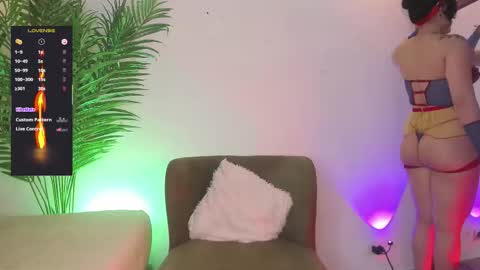 Snapshot of ameliie_brown chatting on February 22, 2026, 5:51 am Amelie online show from February 22, 2026, 5:51 am