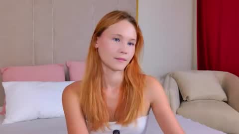 AmeliRoyse online show from August 5, 2026, 7:17 pm