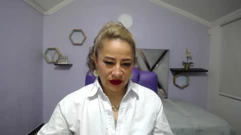 Snapshot of amell_thomson chatting on December 30, 2024, 11:26 am Amell Thomson online show from December 30, 2024, 11:26 am