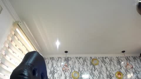 Snapshot of amell_thomson chatting on January 22, 2025, 5:38 pm Amell Thomson online show from January 22, 2025, 5:38 pm