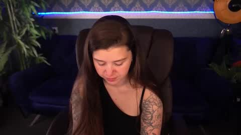 amellymillyy online show from November 8, 2025, 1:55 pm