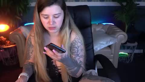 amellymillyy online show from March 24, 2026, 8:36 pm