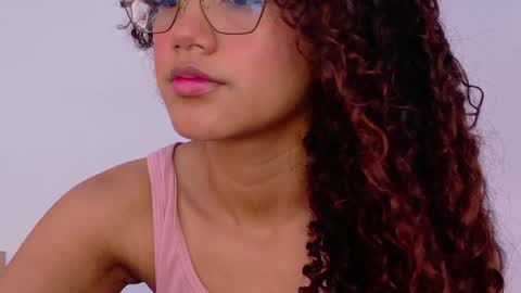 Snapshot of amely_sweetheat chatting on April 25, 2026, 5:10 pm Amely online show from April 25, 2026, 5:10 pm