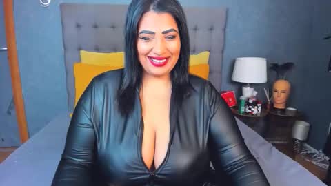 amelycube343767 online show from February 18, 2026, 12:01 pm