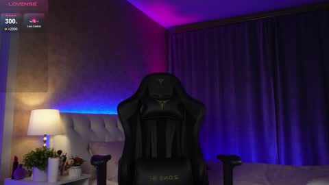 Amy  online show from January 2, 2025, 4:09 am