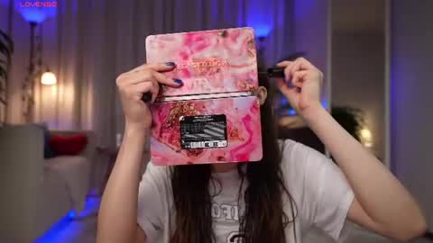 Amy  online show from June 19, 2026, 2:05 am