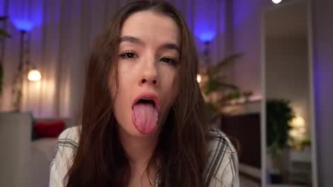 Amy  online show from June 20, 2026, 2:47 am