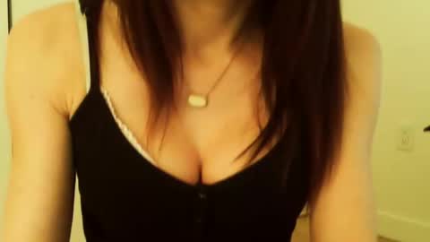 Snapshot of amera_gray chatting on October 15, 2025, 5:40 am HOT white naughty leo xxx online show from October 15, 2025, 5:40 am
