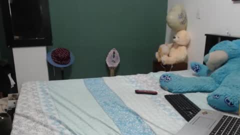 Snapshot of americanbig_dick chatting on September 20, 2025, 12:06 pm Lucian online show from September 20, 2025, 12:06 pm