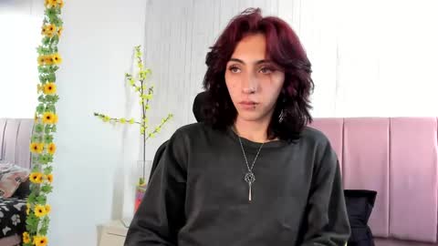 amethyst_01_ online show from January 7, 2025, 9:25 pm