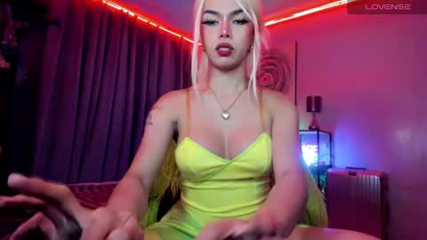 AMETHYST look at my BIO online show from December 10, 2024, 4:38 pm