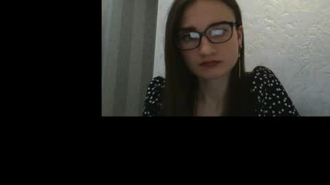 Julia  online show from February 11, 2025, 6:33 pm