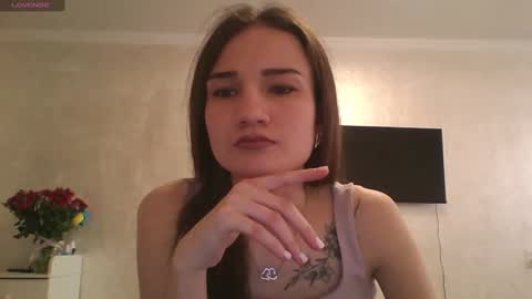 Julia  online show from March 11, 2025, 8:52 am