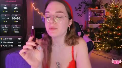 Hi-hi I am Kate welcome to my sexy room online show from December 24, 2024, 9:06 am