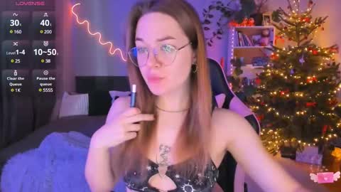 Hi-hi I am Kate welcome to my sexy room online show from January 12, 2025, 11:28 am