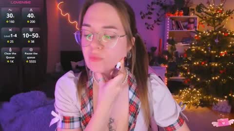 Hi-hi I am Kate welcome to my sexy room online show from January 14, 2025, 8:15 pm