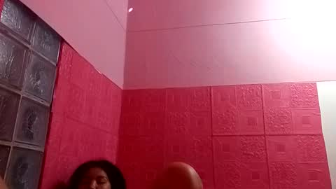 Amia online show from December 2, 2025, 12:49 am