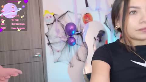 Snapshot of amicuper chatting on October 15, 2025, 3:23 pm Amy online show from October 15, 2025, 3:23 pm