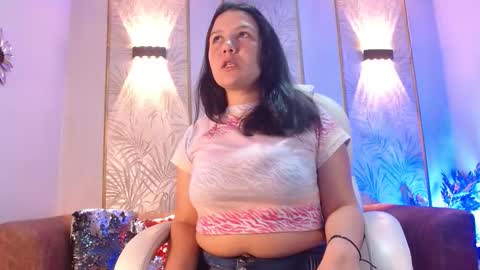 Snapshot of amie_gh chatting on September 22, 2025, 11:23 am Amie online show from September 22, 2025, 11:23 am