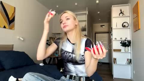 Iveta online show from October 7, 2025, 7:27 am