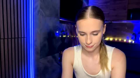 Amily online show from May 12, 2026, 4:26 pm