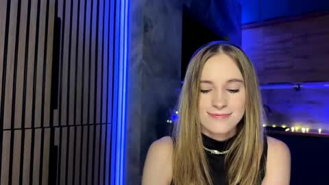 Amily online show from May 16, 2026, 3:55 pm
