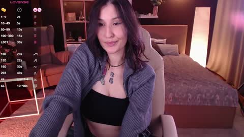 Camilla online show from January 28, 2025, 12:26 am