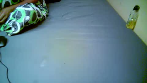 amira9120 online show from December 20, 2025, 4:41 am