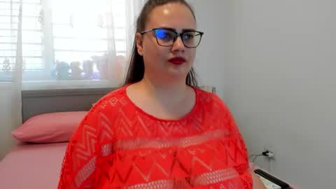 Amira Vyxen online show from July 28, 2026, 11:17 am