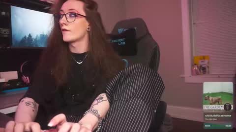 Snapshot of amirinsworld chatting on November 8, 2025, 3:50 am Am-er-in online show from November 8, 2025, 3:50 am