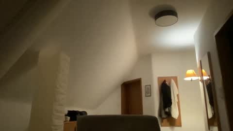 amirsds3298129 online show from June 10, 2026, 9:14 pm
