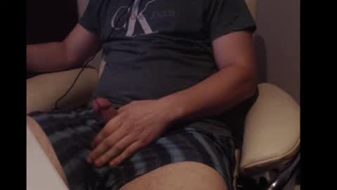 Snapshot of ammenwolf chatting on October 3, 2025, 11:57 pm Jens online show from October 3, 2025, 11:57 pm