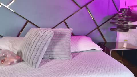 Snapshot of ammy_durand chatting on October 6, 2025, 7:22 pm ammy durand online show from October 6, 2025, 7:22 pm