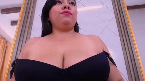 AmmyPike online show from January 31, 2025, 3:22 pm