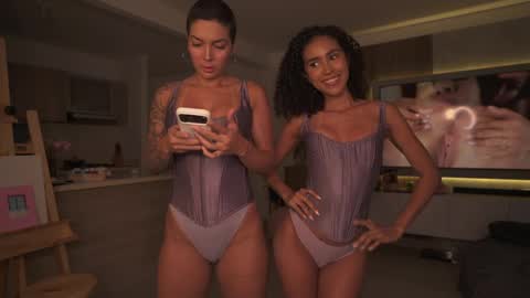 Snapshot of amnie_ chatting on April 11, 2026, 11:42 pm RETURN 30TH 100 explicit on online show from April 11, 2026, 11:42 pm
