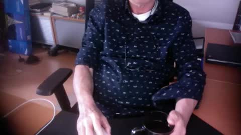 Amor2200 online show from January 12, 2026, 9:58 am