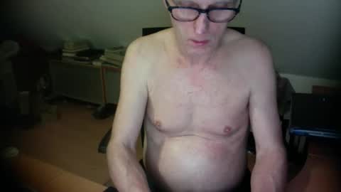 Amor2200 online show from February 2, 2026, 10:52 pm